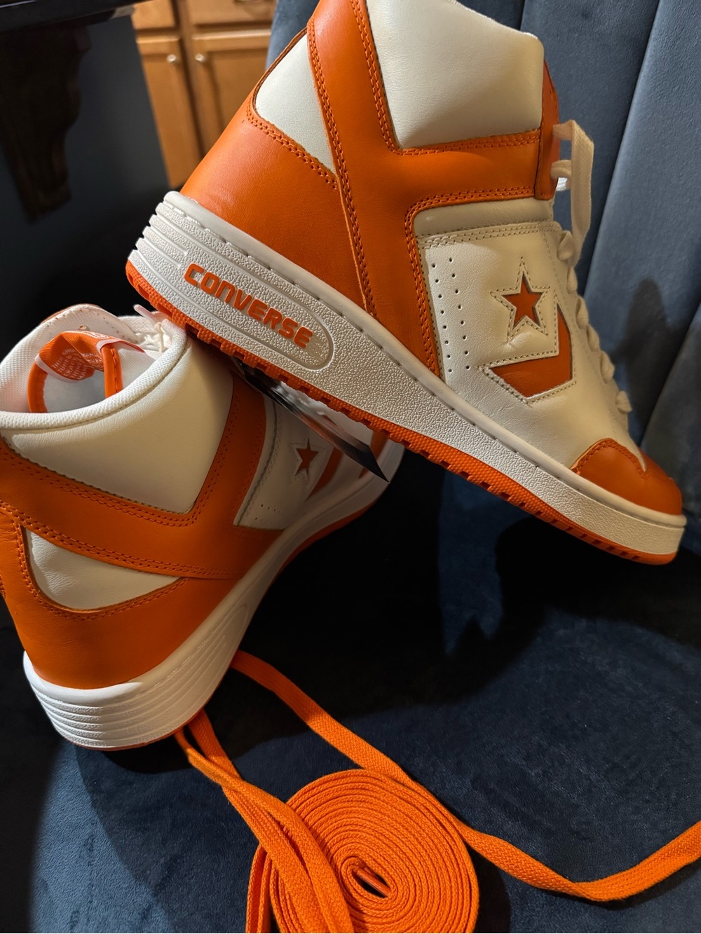 Converse Weapon Mid White and Orange Retro Basketball Sneakers, Sizes 12 & 10.5 - Picture 12 of 15